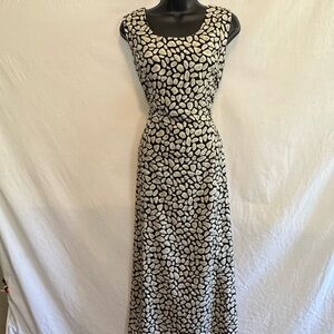 D-194 Premier International Black Cream &‎ Gray Sleeveless Maxi Dress Size L